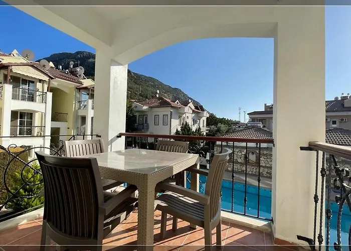 Sembol * 费特希耶